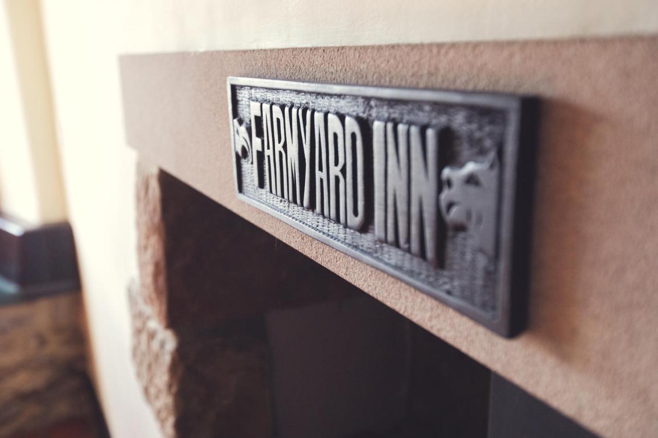 Farmyard Inn Youlgreave Eksteriør billede