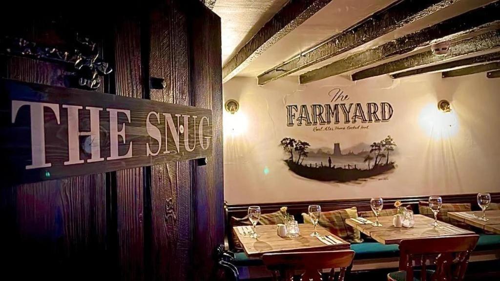Farmyard Inn Youlgreave Eksteriør billede